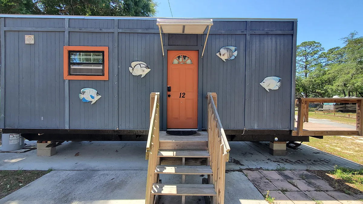 Building Photo - 41 Cattail Ln #12