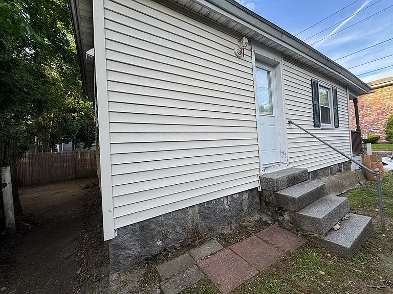 41 Cross St #1 — Photo 19
