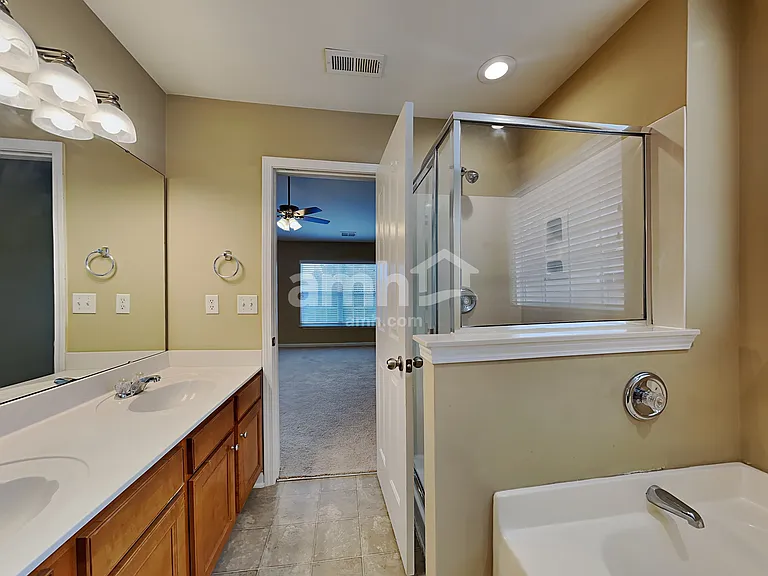 104 Portland Falls Dr — Photo 12