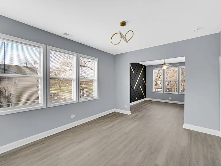 5211 S Bishop St #2 — Photo 5