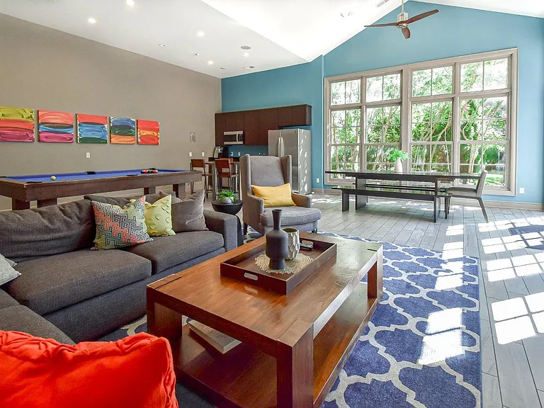 Central Park Apartment Homes — Photo 15