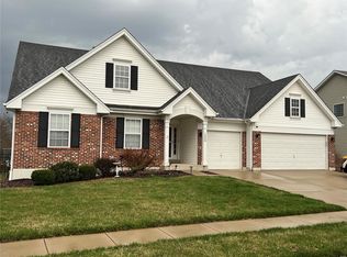 1208 Waldman Ct, O Fallon, IL 62269