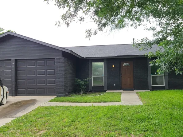 5919 LAKE PINES ST, San Antonio, TX 78222