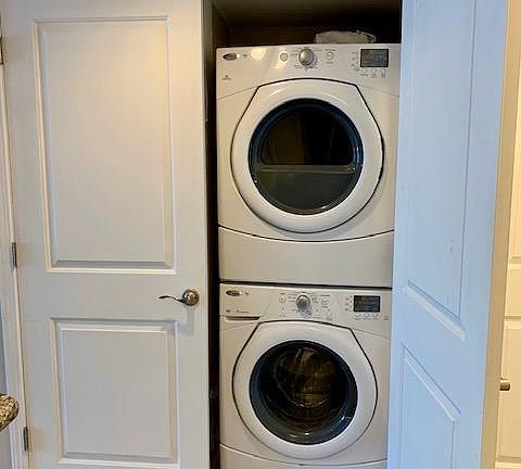 5th image of 775 Gulf Shore Dr Unit 1057