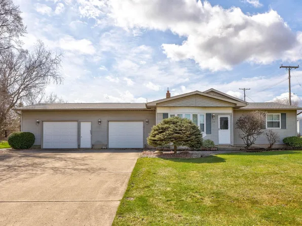 416 Orchard St, Mayville, MI 48744