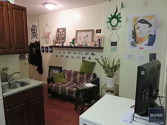 Rented by Bond New York