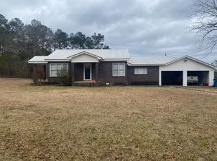 252 L C Deas Rd, Coffeeville, AL 36524