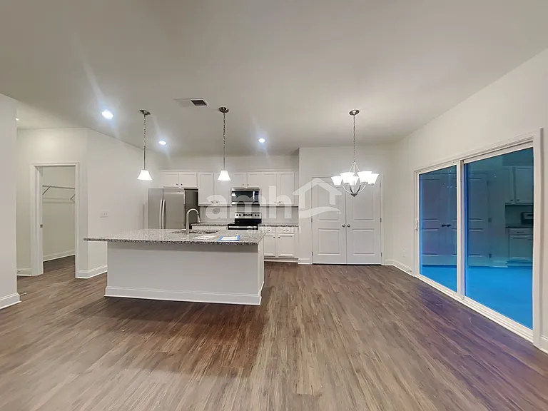 475 Summit View Ln — Photo 5
