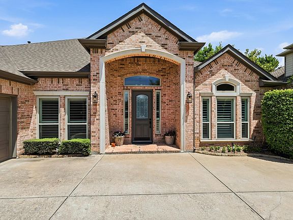2nd image of 3409 Falken Ct