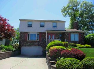 238 Red Oak Dr, Pittsburgh, PA