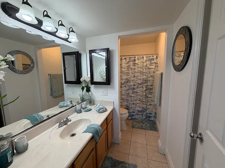 8731 Graves Ave #32 — Photo 7