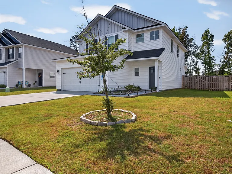 840 Abode Ave — Photo 3