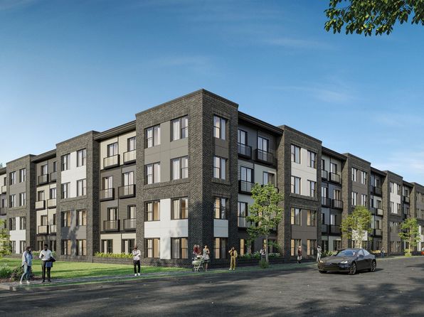 1021 E 4th St #421