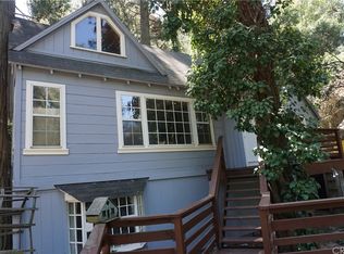 712 Woodland Rd, Crestline, CA 92325