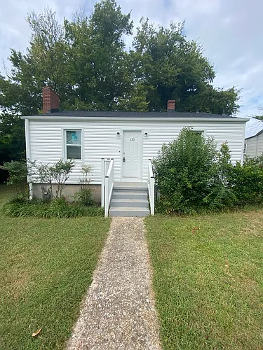 130 Oakdale Ct Photo 1