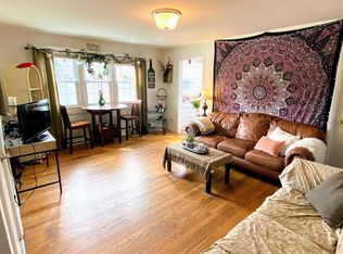 701 N Cleveland St APT B, Arlington, VA 22201