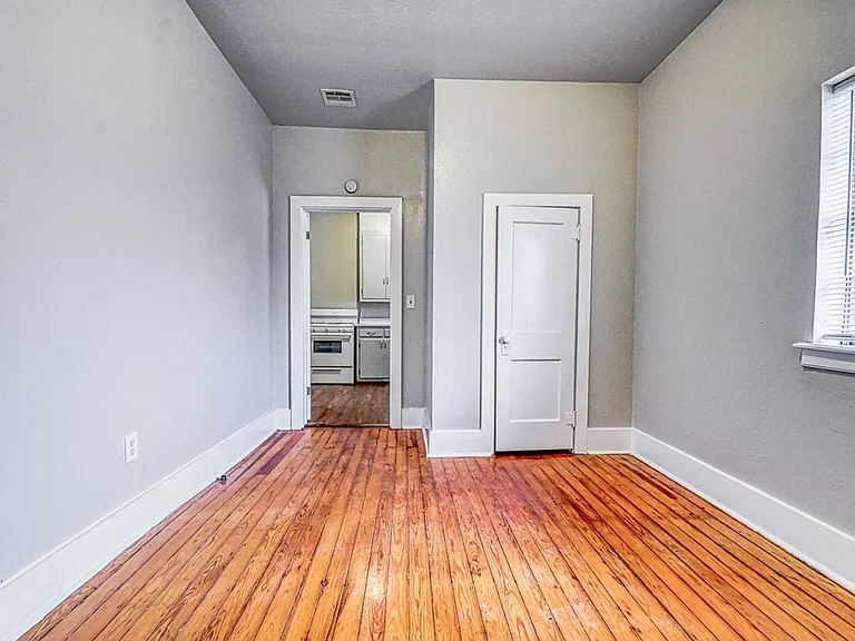 711 Jenkins Ave — Photo 21