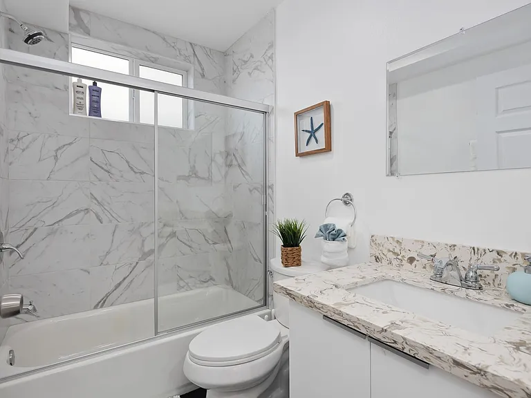 New Construction 4-Unit Townhome Community | Luxury Living Near DTLA — Photo 26