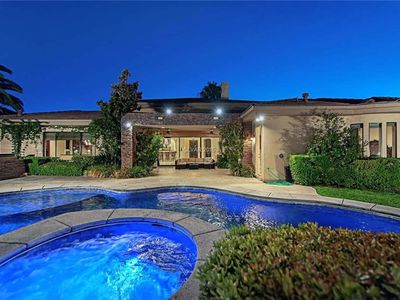 2960 Traverse Creek Ln, Las Vegas, NV, 89135