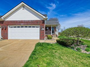 541 Victoria Ln, Romeo, MI 48065