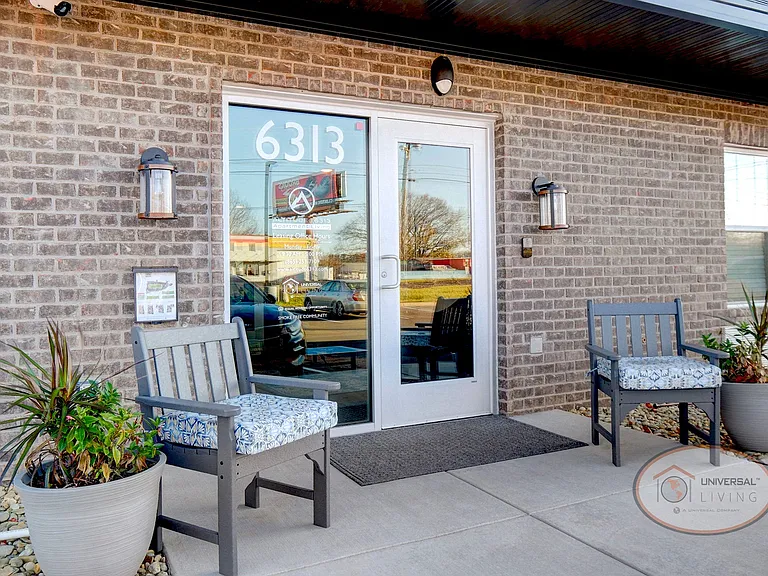 Leasing Office