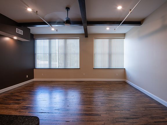 Residence 207 Living Room