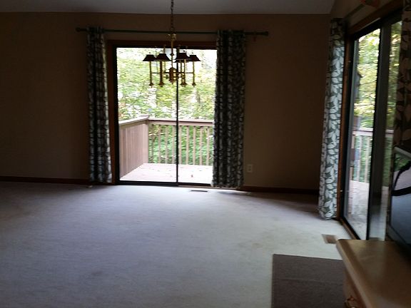 5th image of 5259 Lakefront Dr