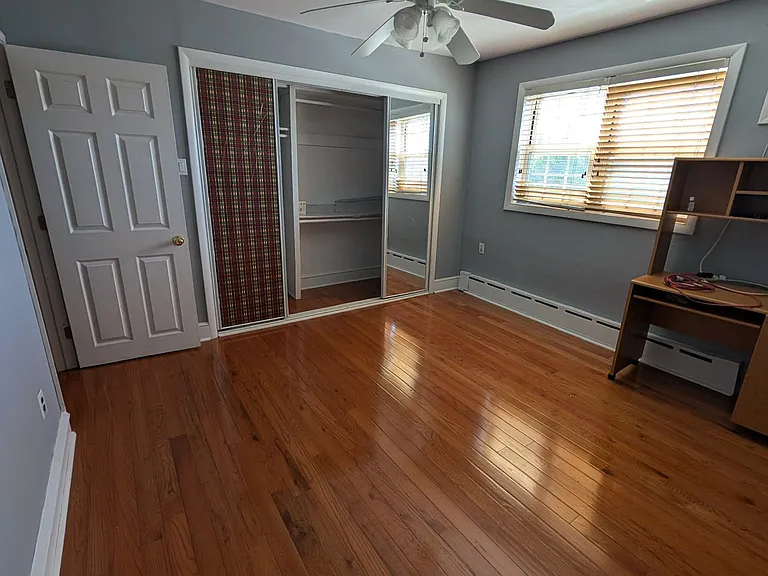 2849 S Randolph St — Photo 14