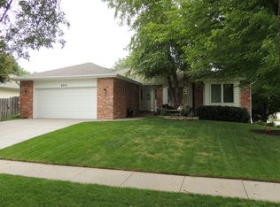 6952 S 53rd Ct, Lincoln, NE 68516