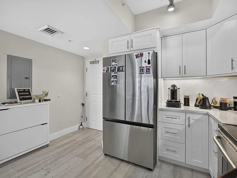 403 S Sapodilla Ave #502 — Photo 14