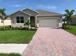 3240 Baravaldo Cir, Cape Coral, FL 33909