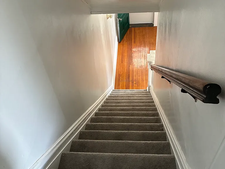 401 Seneca St #1 — Photo 6