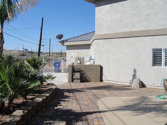 RV/Boat Parking