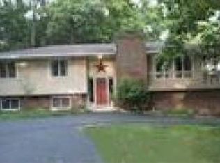 137 S 725 W, Hebron, IN