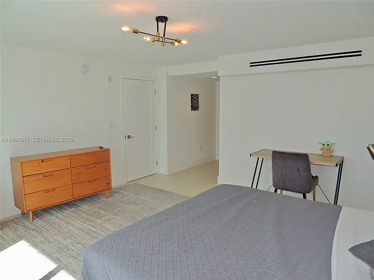 1170 101st St #402 — Photo 15