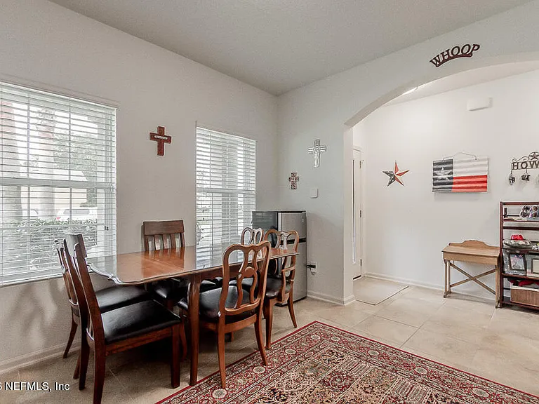 16284 Hunters Hollow Trl — Photo 9