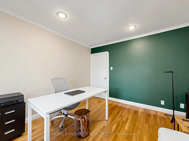 154 Brooke Ave — Photo 28