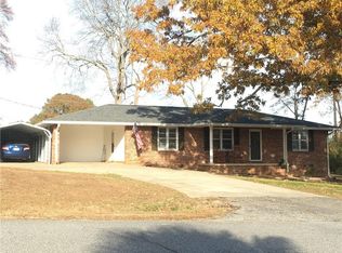 212 Ridgecrest Way, Williamston, SC 29697