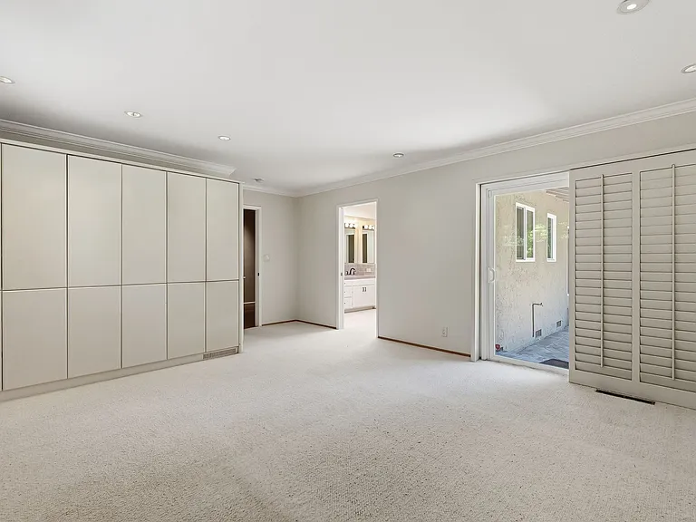 13565 Wendy Ln — Photo 32