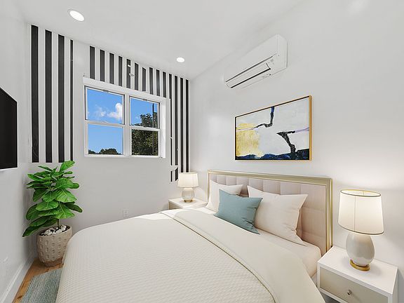 4th image of 884 Jefferson Ave #3