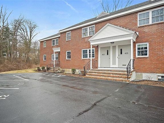 2nd image of 407 Washington St #2