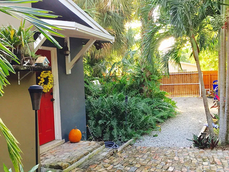 706 SW 13th Ave — Photo 15