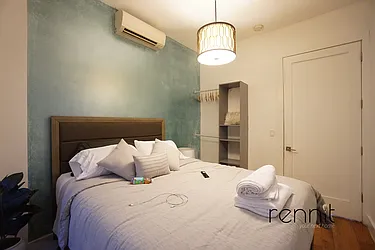 Rented by Rennit Inc.