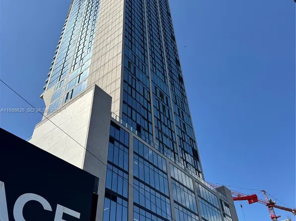 20 NE 11th St #3006A, Miami, FL 33132