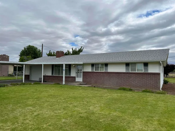 2091 Ashue Rd, Wapato, WA 98951