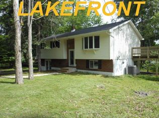 234 Traverse Rd, Dingmans Ferry, PA 18328