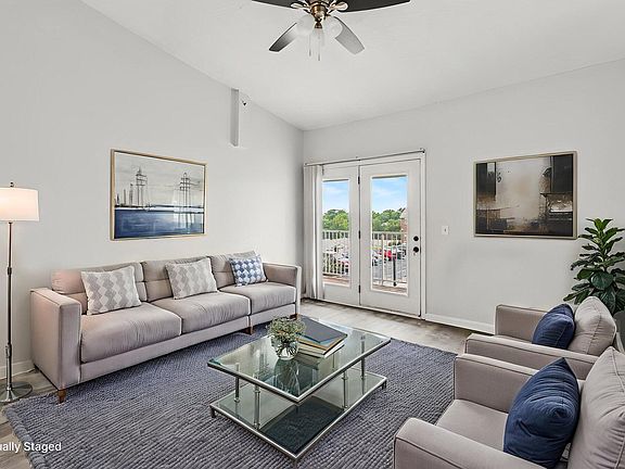 4th image of 10260 Crossbow Ct APT 10
