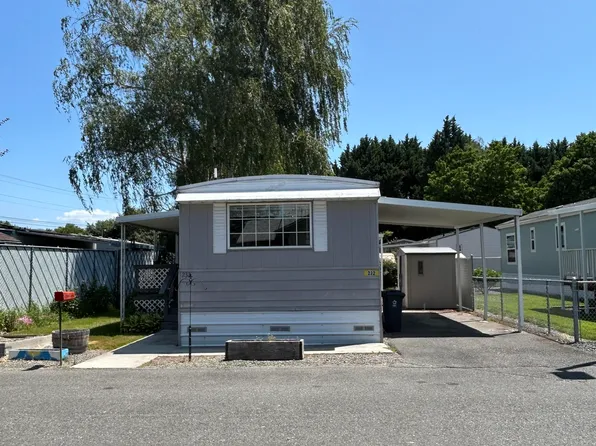 232 Jasmine Dr, Grants Pass, OR 97526
