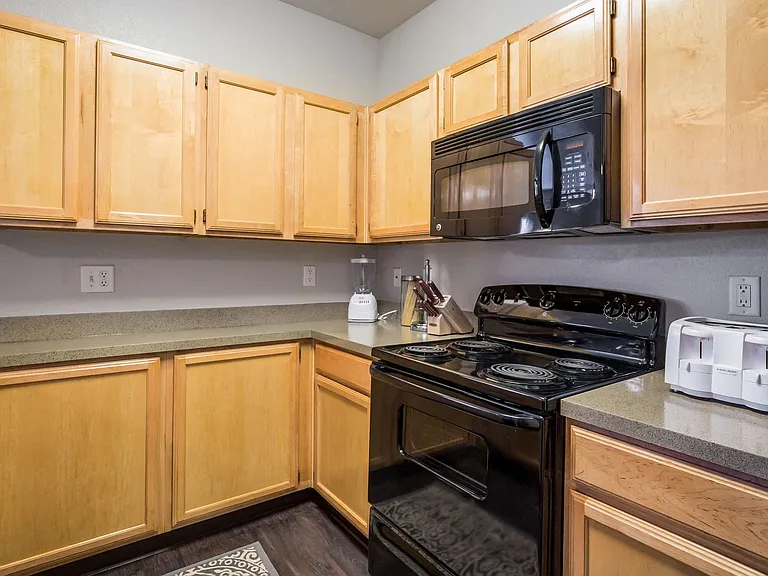 Greensview — Photo 36