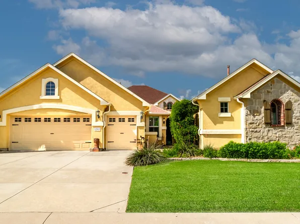 12013 Lockhart Ct, Denton, TX 76207